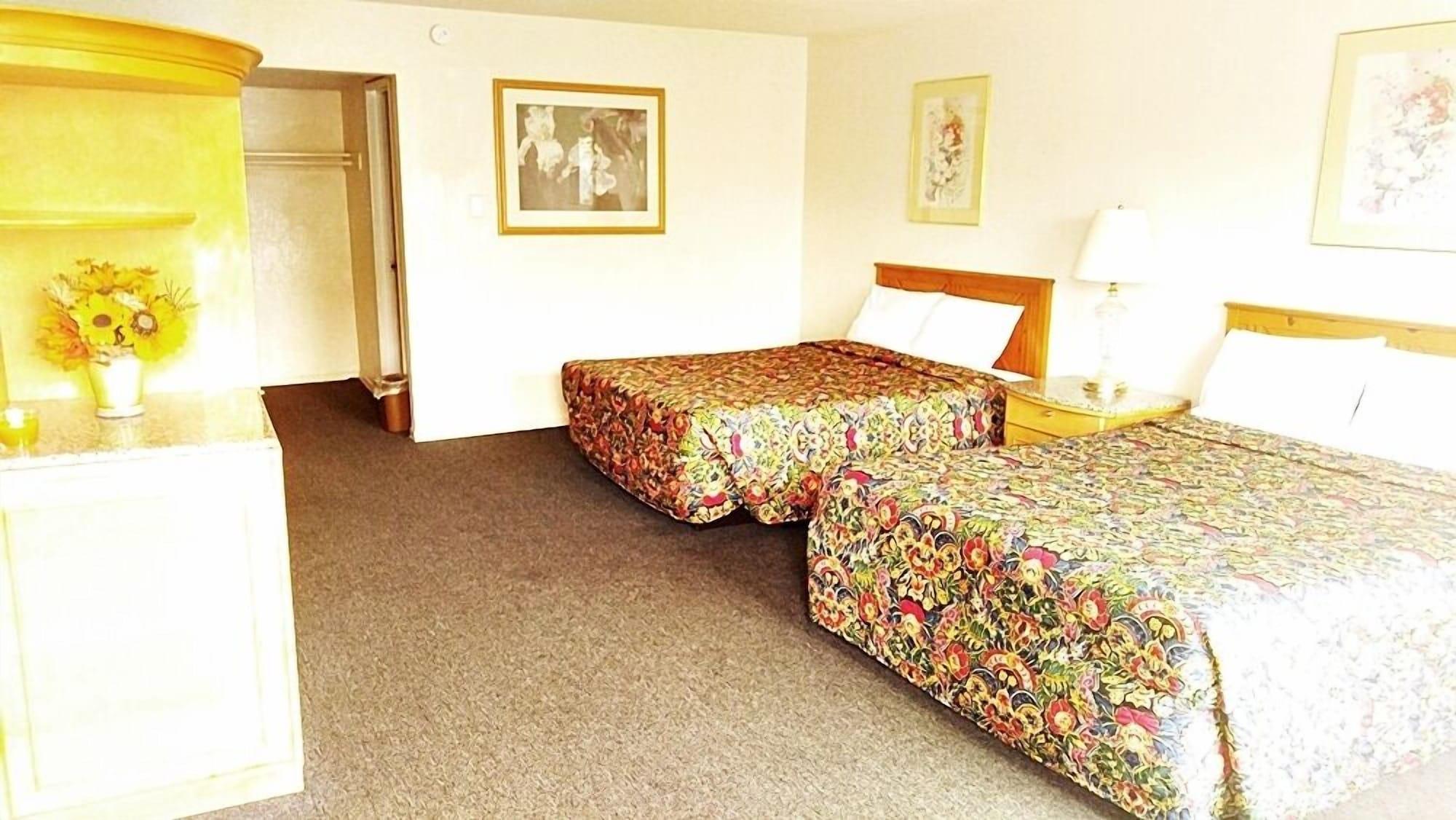 Parkway Inn フレズノ エクステリア 写真