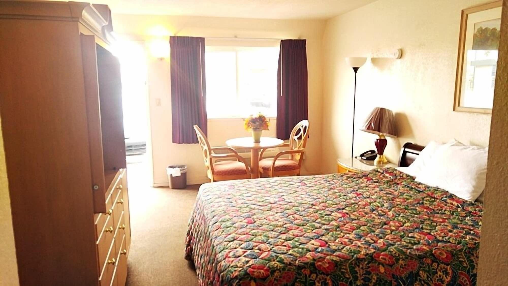 Parkway Inn フレズノ エクステリア 写真